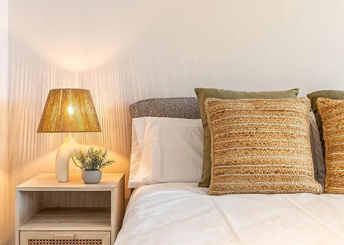 Vanian Gardens - 3br With Garden Apartamento Estepona