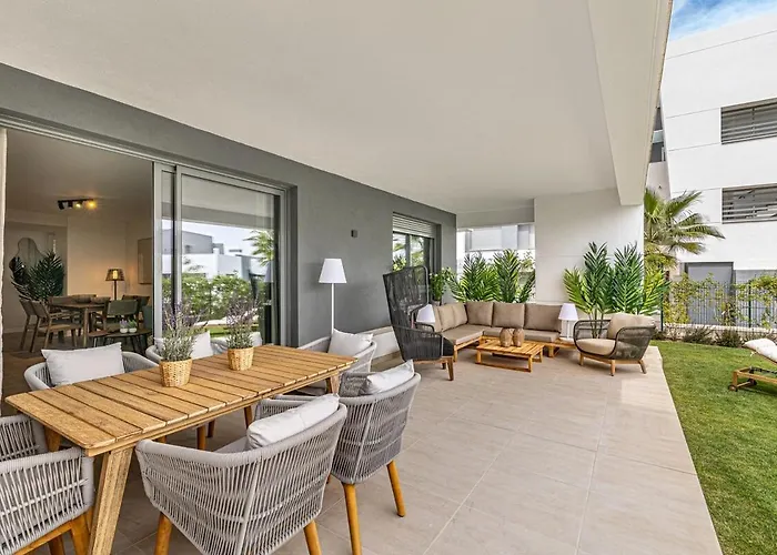 Vanian Gardens - 3br With Garden * Estepona